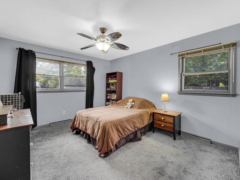 418 Earl Avenue Joliet IL 60436
