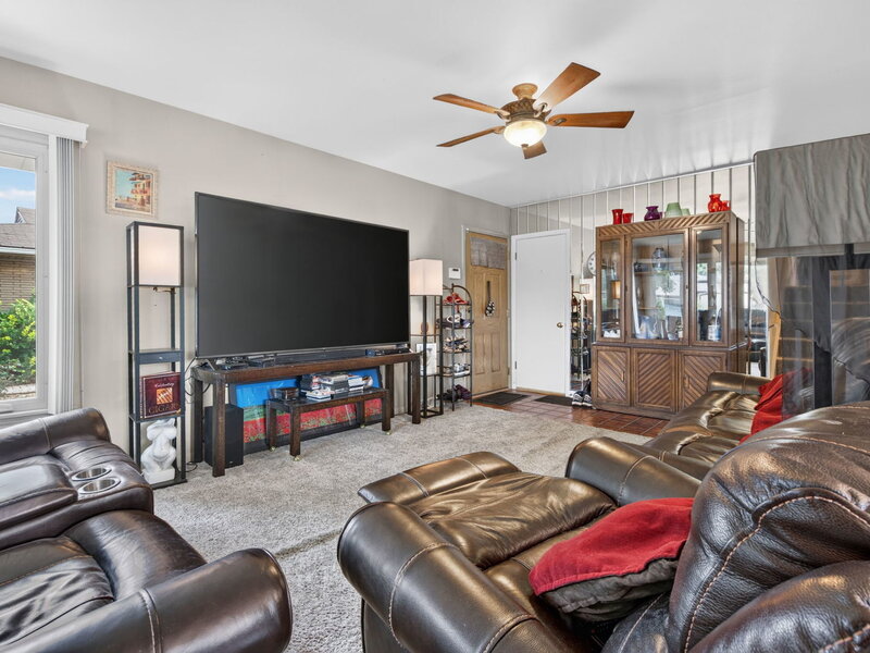 9915 S Kenton Avenue Oak Lawn IL 60453