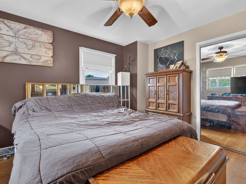 9915 S Kenton Avenue Oak Lawn IL 60453