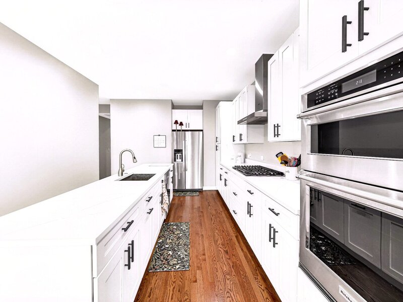 3541 S Prairie Avenue Chicago IL 60653