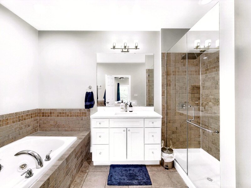 3541 S Prairie Avenue Chicago IL 60653