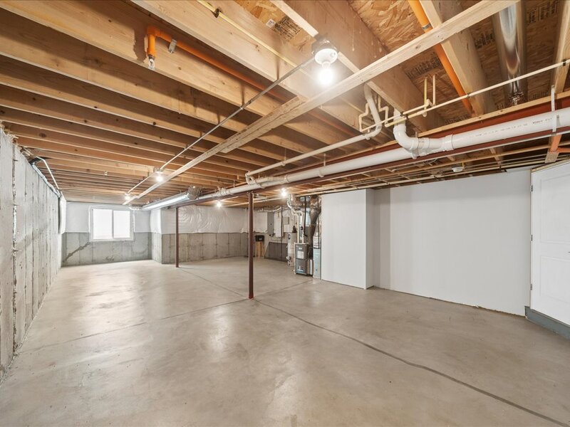 162 Waverly Court Bloomingdale IL 60108