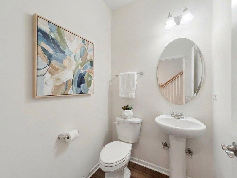 162 Waverly Court Bloomingdale IL 60108