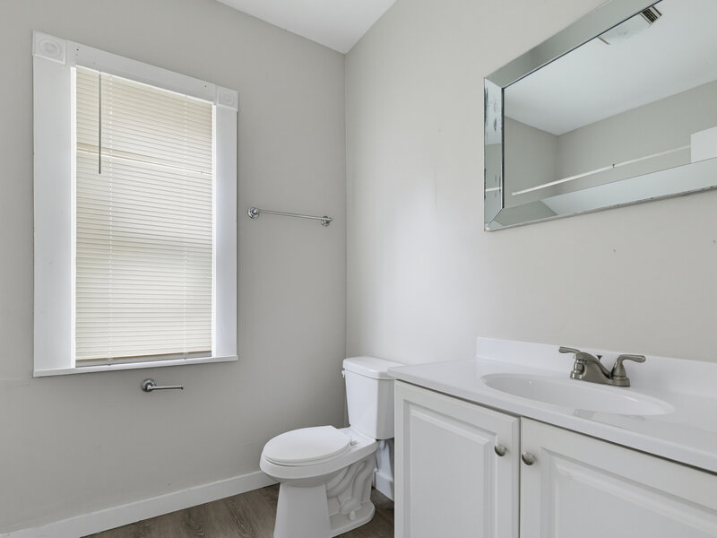 2214 W 2nd Street Davenport IA 52802