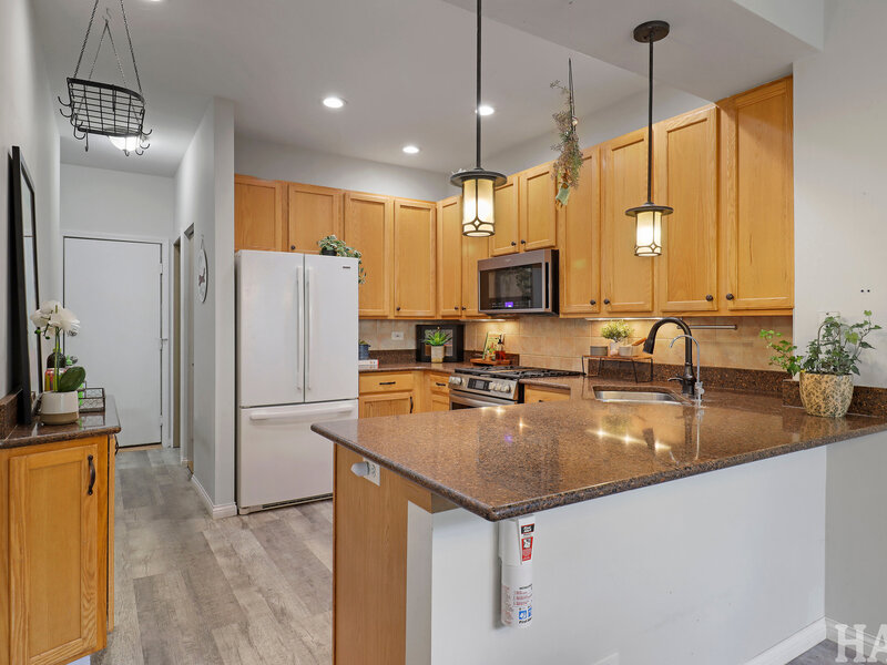 567 Shakespeare Drive Grayslake IL 60030