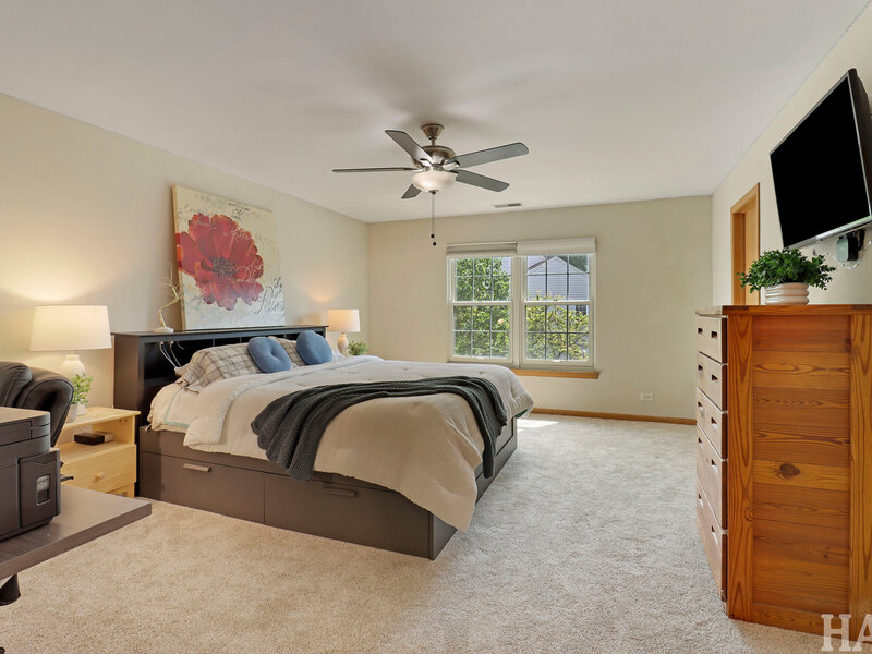 567 Shakespeare Drive Grayslake IL 60030
