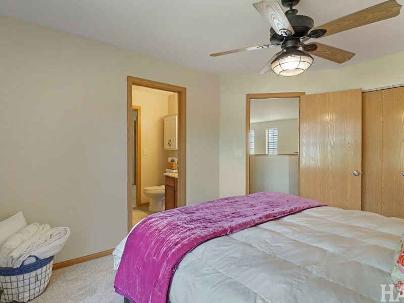 567 Shakespeare Drive Grayslake IL 60030