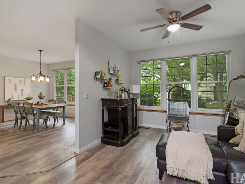 567 Shakespeare Drive Grayslake IL 60030