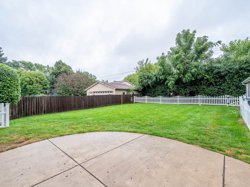 513 E Highland Avenue Mount Prospect IL 60056