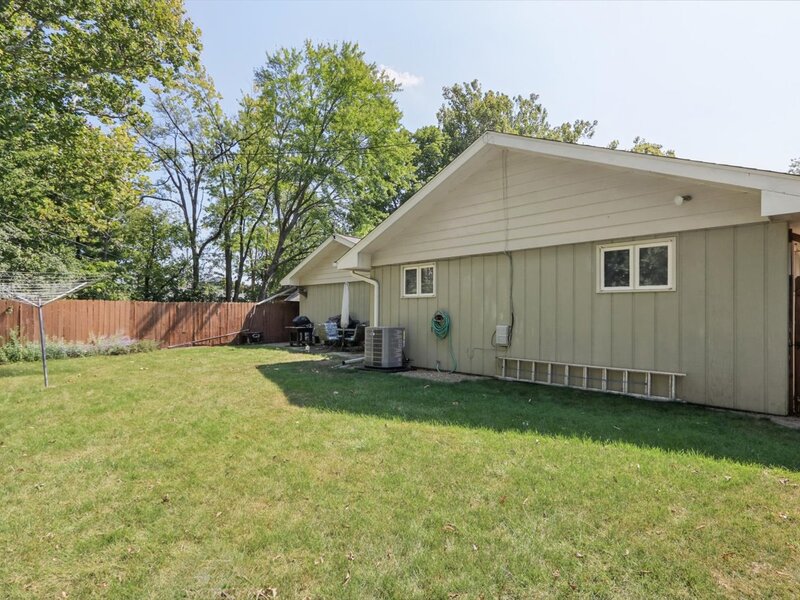 1406 E Pennsylvania Avenue Urbana IL 61801