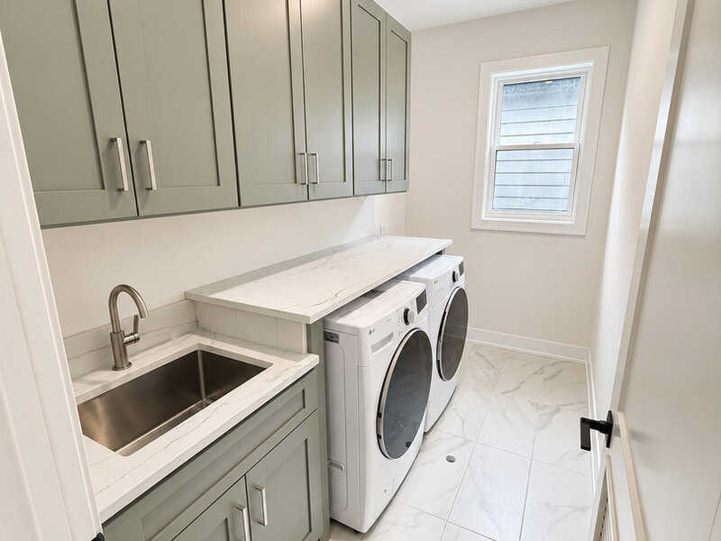 6732 N Oxford Avenue Chicago IL 60631