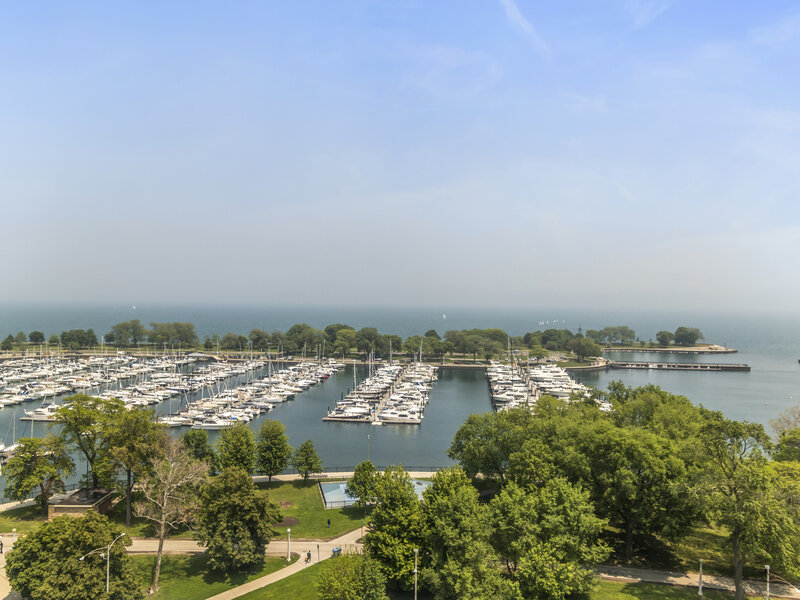 3300 N Lake Shore Drive Chicago IL 60657