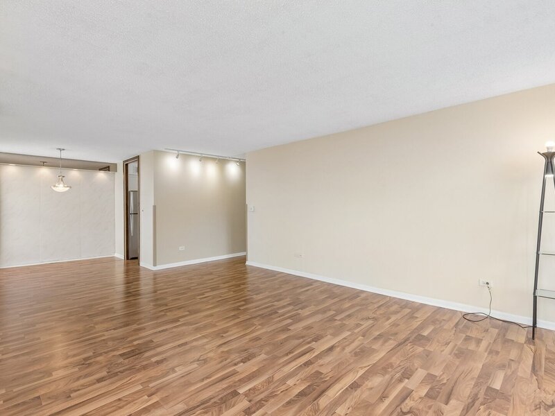 5401 S Hyde Park Boulevard Chicago IL 60615