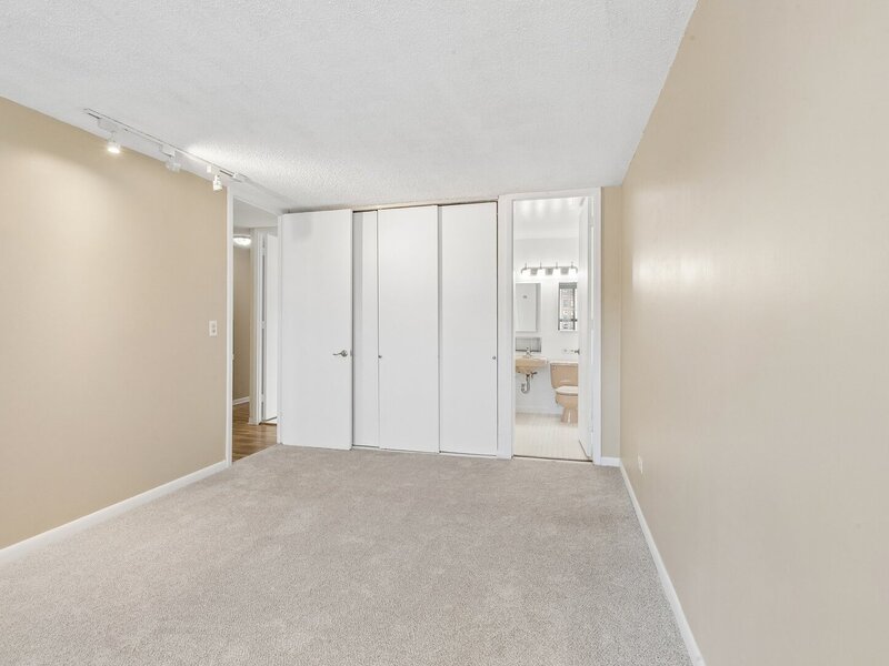5401 S Hyde Park Boulevard Chicago IL 60615
