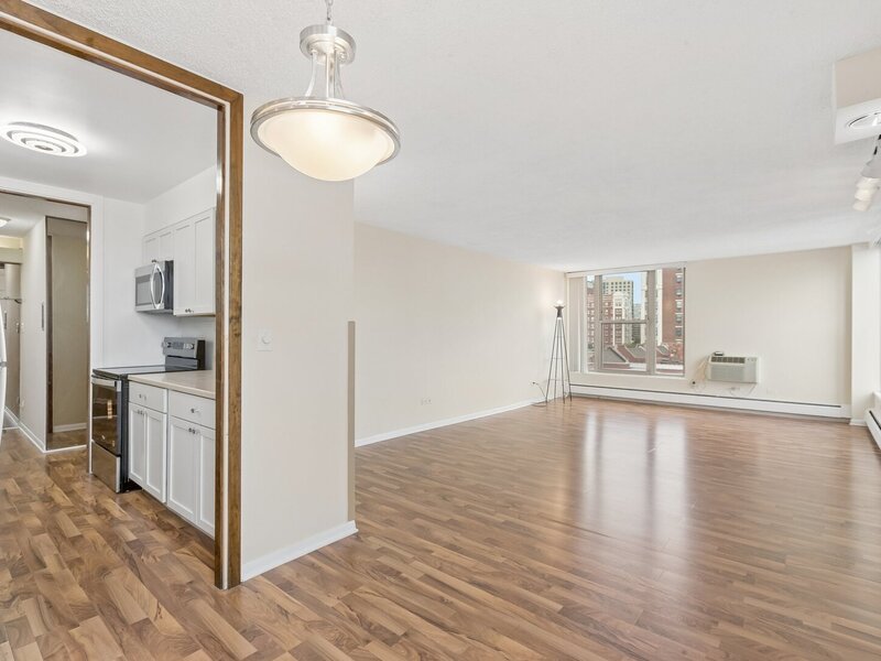 5401 S Hyde Park Boulevard Chicago IL 60615