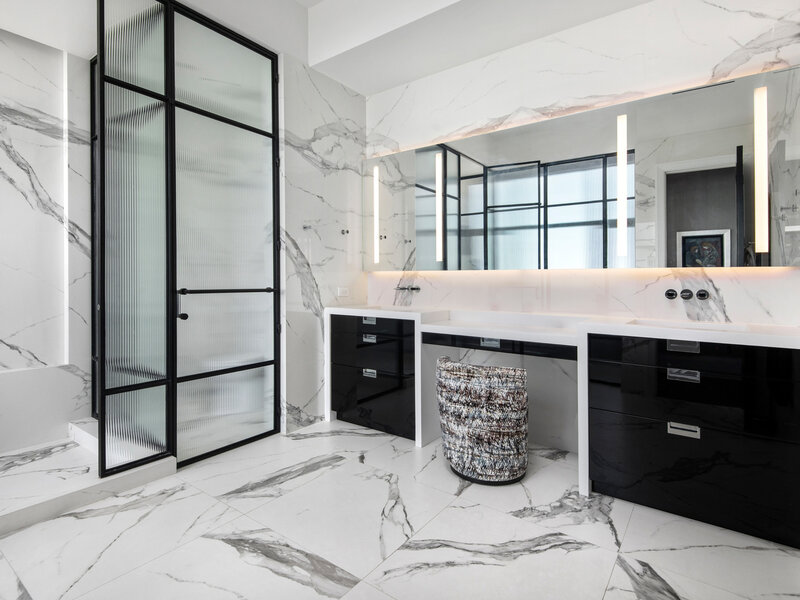 132 E Delaware Place Chicago IL 60611
