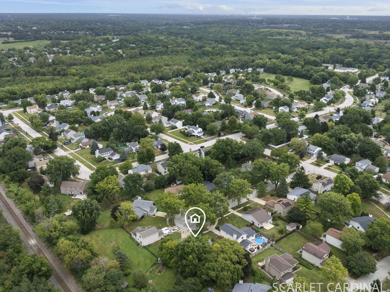 30 Leominster Court Warrenville IL 60555