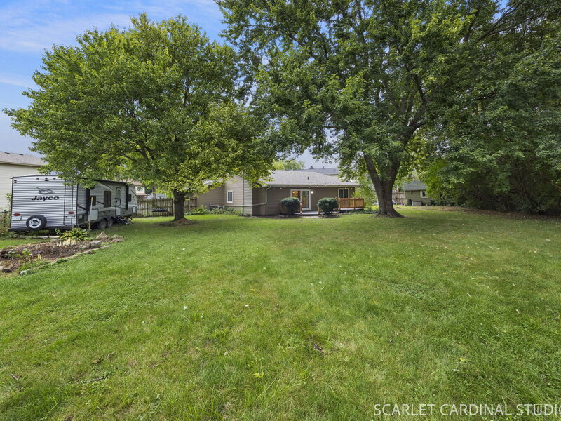 30 Leominster Court Warrenville IL 60555