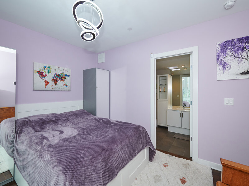 1906 N Campbell Avenue Chicago IL 60647