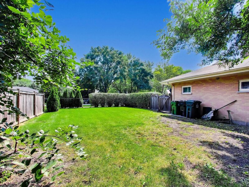 901 Park Plaine Avenue Park Ridge IL 60068