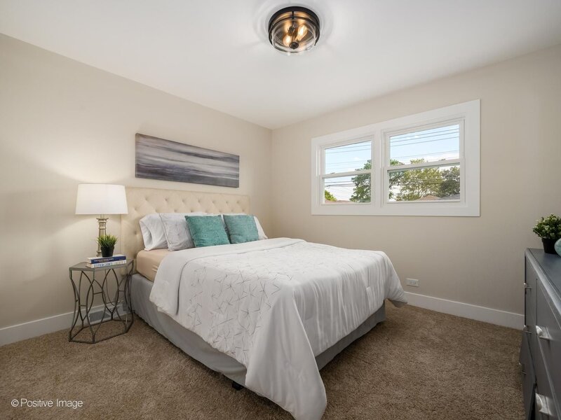 4051 W 80th Place Chicago IL 60652