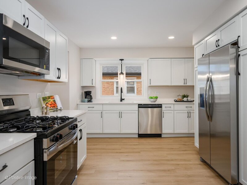 4051 W 80th Place Chicago IL 60652