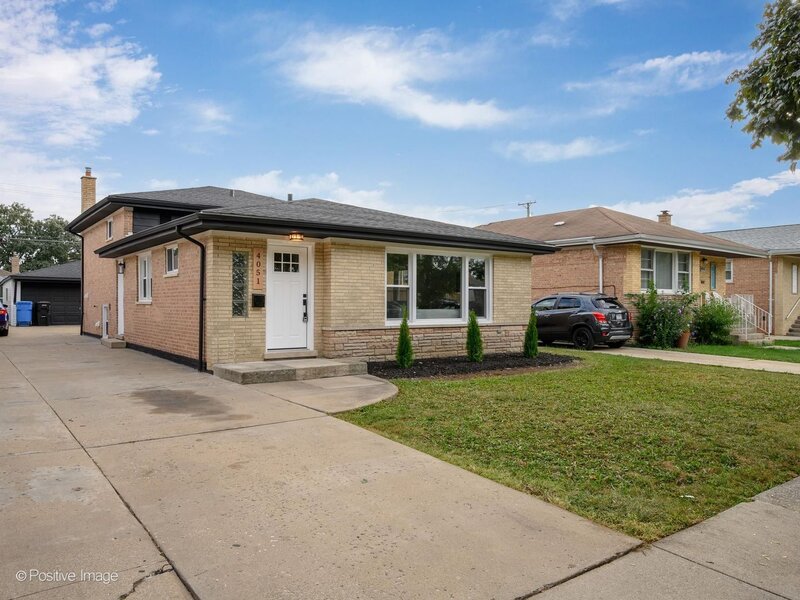 4051 W 80th Place Chicago IL 60652