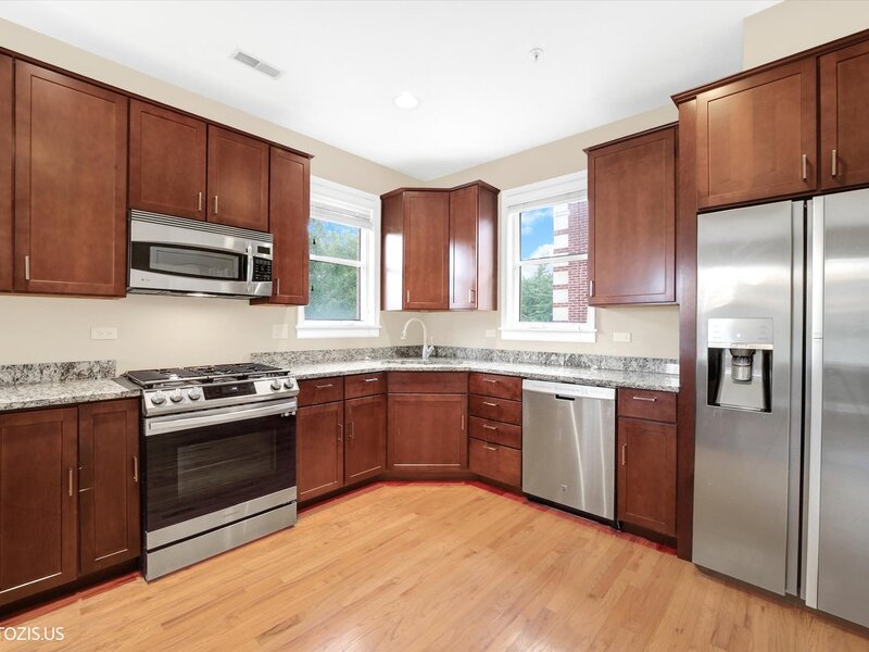170 N Marion Street Oak Park IL 60302