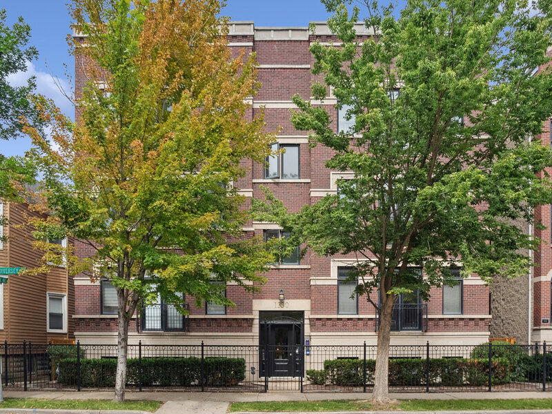 1330 W Diversey Parkway Chicago IL 60614