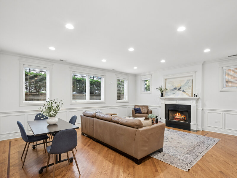 1330 W Diversey Parkway Chicago IL 60614