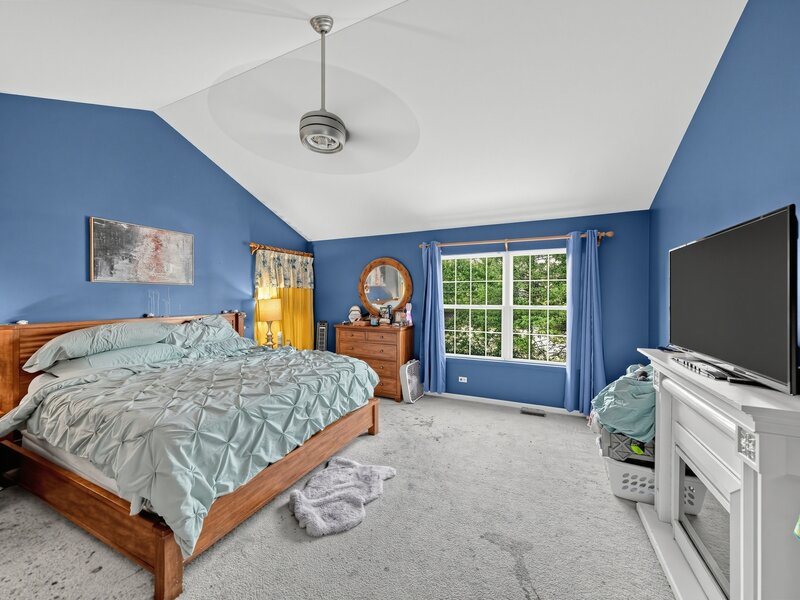 18499 W Springwood Drive Grayslake IL 60030