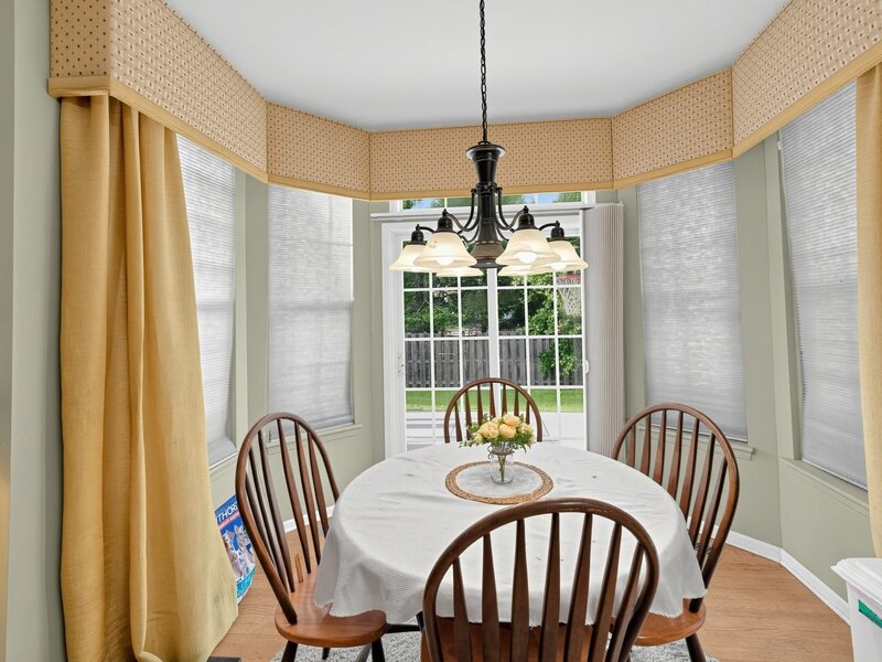 18499 W Springwood Drive Grayslake IL 60030