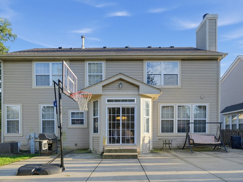 18499 W Springwood Drive Grayslake IL 60030