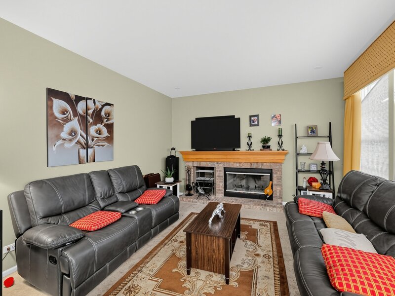 18499 W Springwood Drive Grayslake IL 60030