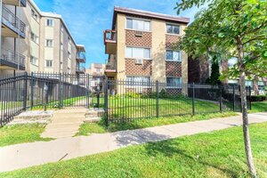 Photo of 7453 N Sheridan Road Chicago IL 60626 Unit 3B