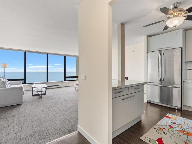 5445 N Sheridan Road Chicago IL 60640