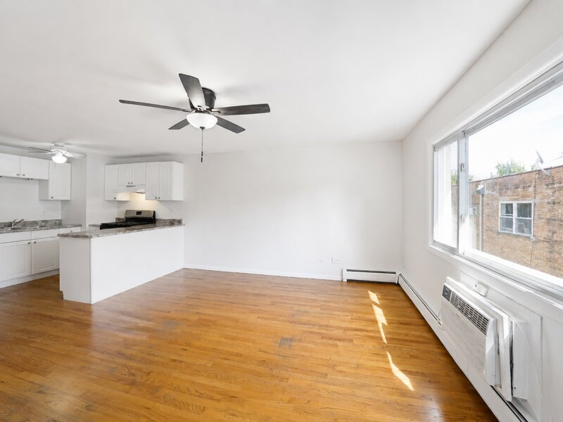 4306 N Keystone Avenue Chicago IL 60641