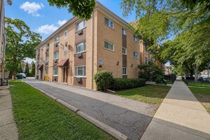 Photo of 4306 N Keystone Avenue Chicago IL 60641 Unit 303
