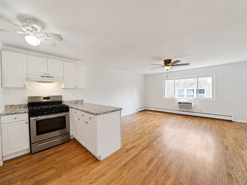 4306 N Keystone Avenue Chicago IL 60641