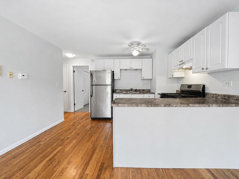 4306 N Keystone Avenue Chicago IL 60641