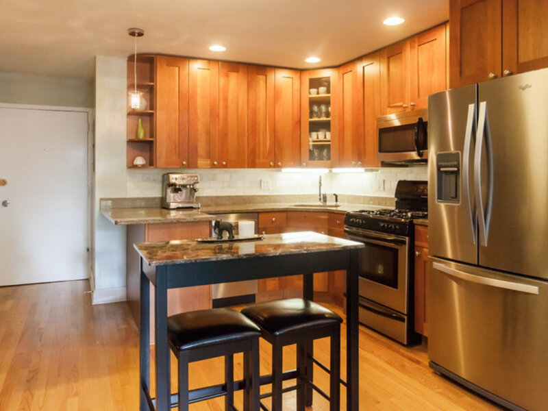 2140 N Lincoln Avenue Chicago IL 60614