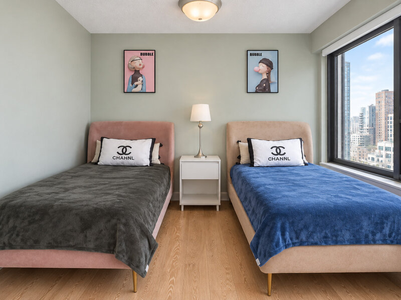 30 E Huron Street Chicago IL 60611