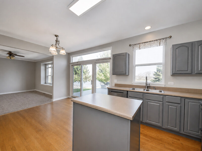 445 Kelly Avenue Yorkville IL 60560