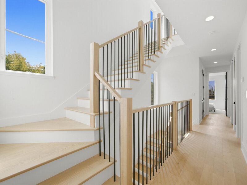 1914 N Rockwell Street Chicago IL 60647
