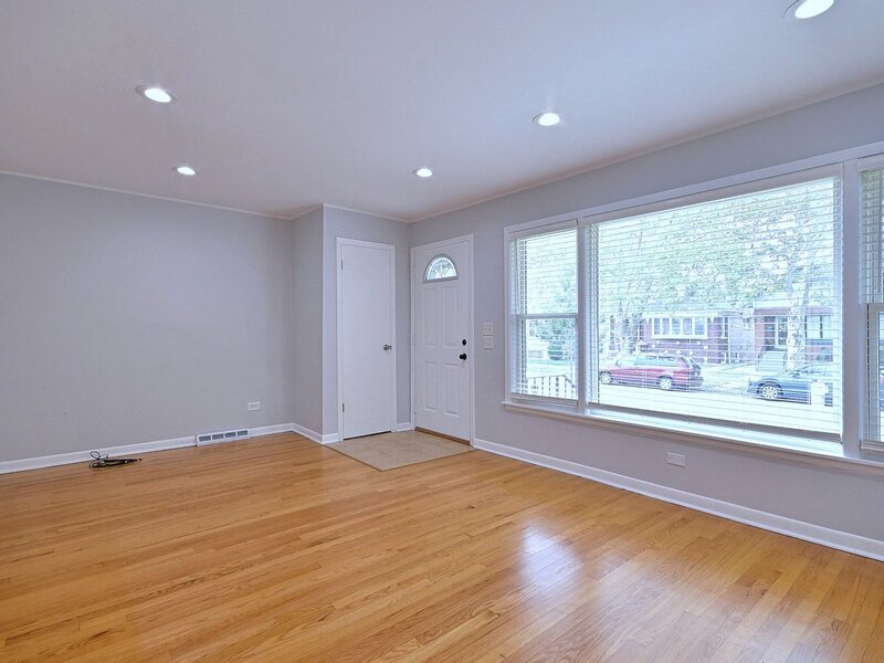 4109 N Menard Avenue Chicago IL 60634