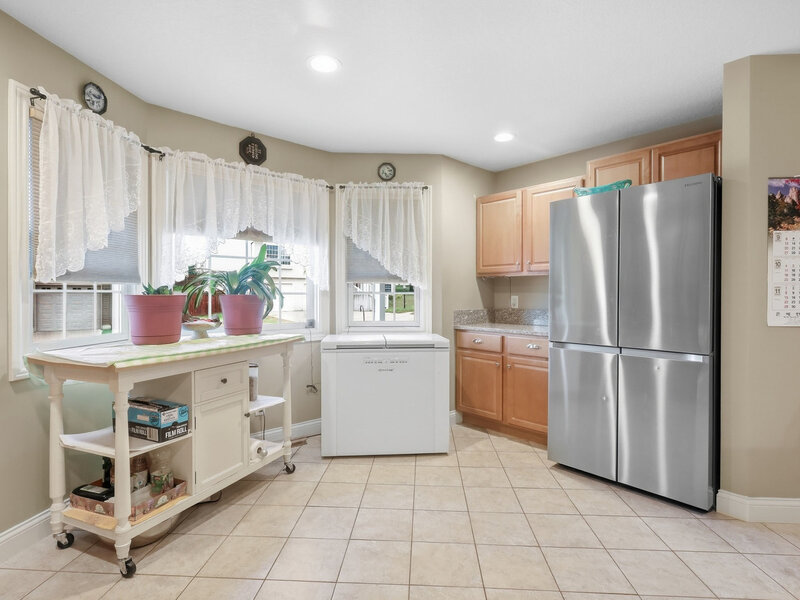 4 Hidden Valley Circle Davenport IA 52804