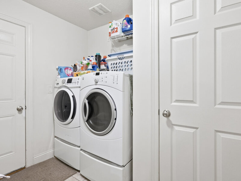 4 Hidden Valley Circle Davenport IA 52804