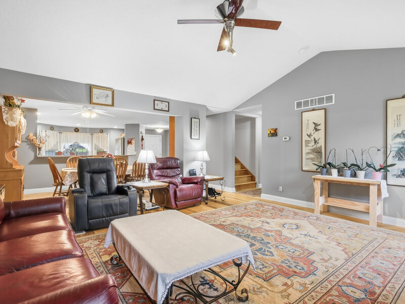 4 Hidden Valley Circle Davenport IA 52804