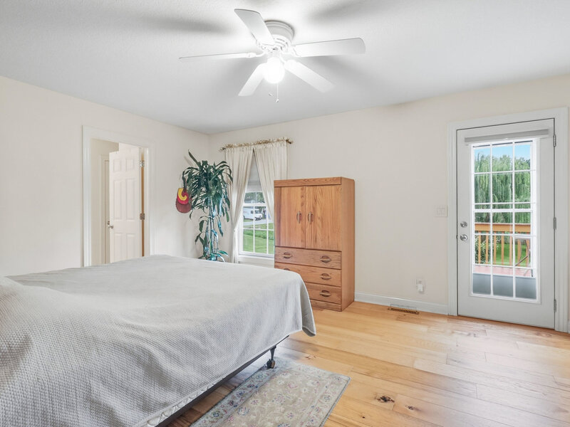 4 Hidden Valley Circle Davenport IA 52804