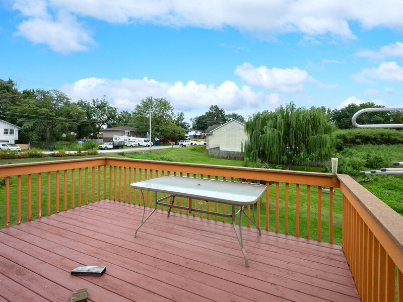 4 Hidden Valley Circle Davenport IA 52804